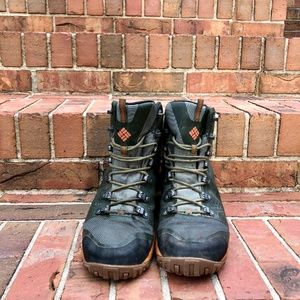 Columbia Titanium 6' boots